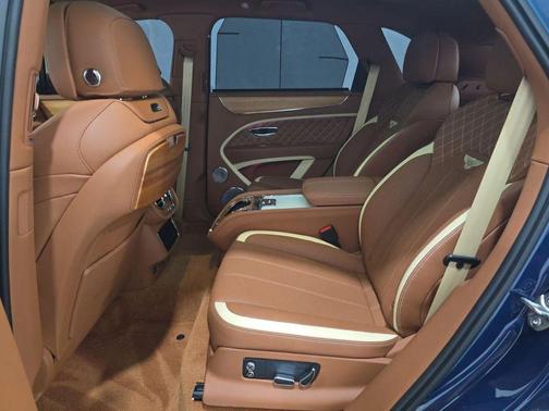 2023 Bentley Bentayga Speed
