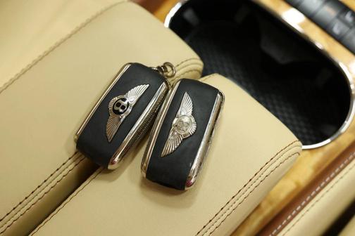 2014 Bentley Flying Spur Base