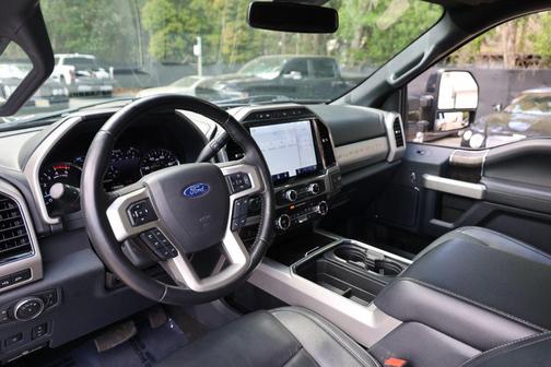 ANTIMATTER BLUE 2022 Ford F-350 Lariat