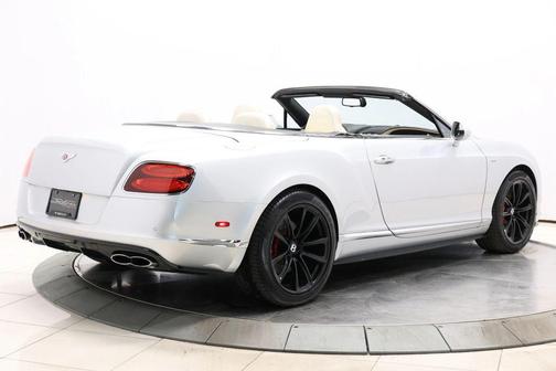 Moonbeam Metallic 2014 Bentley Continental GT V8 S