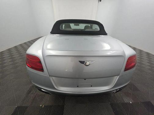 Moonbeam Metallic 2014 Bentley Continental GT V8 S