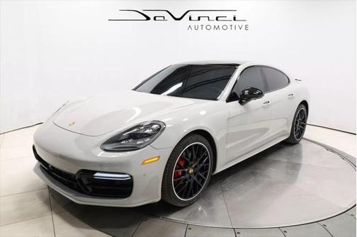 2017 Porsche Panamera 4S