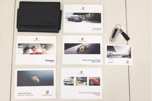 2017 Porsche Panamera 4S