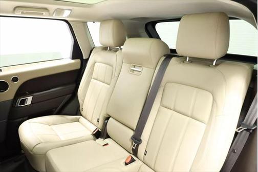2021 Land Rover Range Rover Sport SE