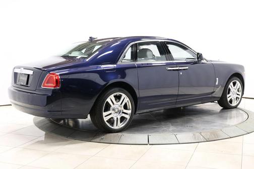 2015 Rolls-Royce Ghost Series II Sedan 4D