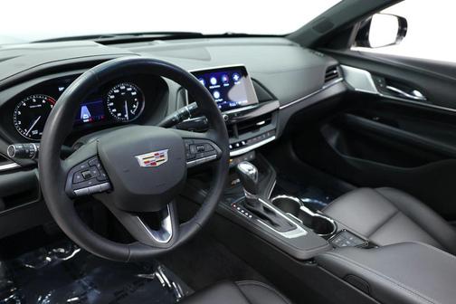 2023 Cadillac CT4 Luxury