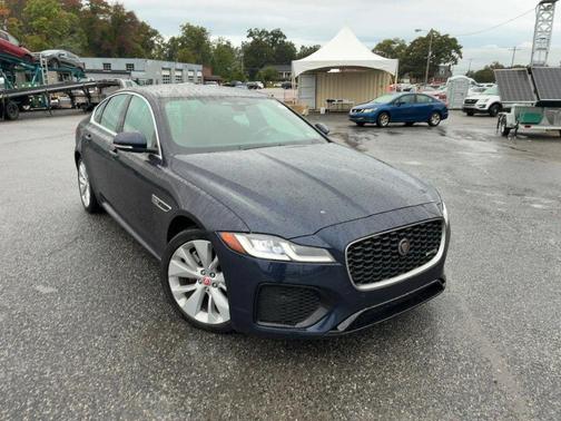 2022 Jaguar XF R-Dynamic SE P300 AWD Automatic