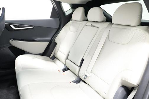 Glacier 2022 Kia EV6 Wind