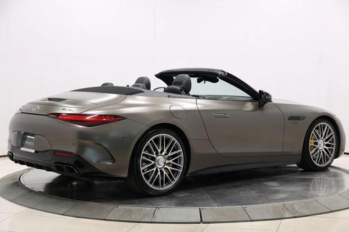 2022 Mercedes-Benz AMG SL 63 Base