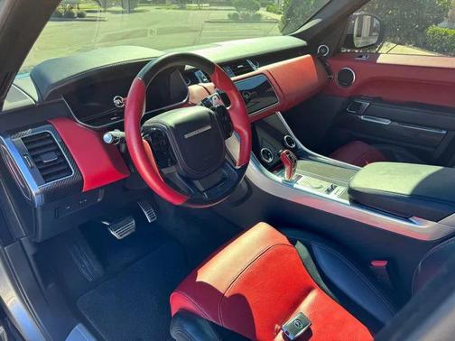 2020 Land Rover Range Rover Sport SVR