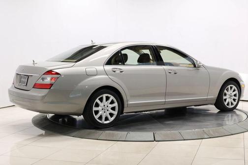 2007 Mercedes-Benz S-Class S 550 Sedan 4D