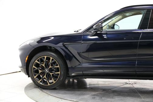 Black 2021 Aston Martin DBX Sport Utility 4D