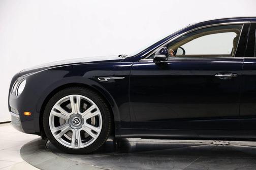 2014 Bentley Flying Spur Base