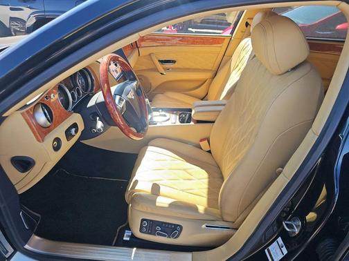 2014 Bentley Flying Spur Base