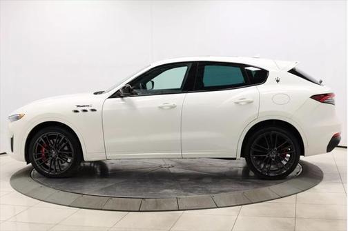 2022 Maserati Levante Modena S