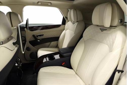 2017 Bentley Bentayga W12 First Edition
