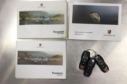 2012 Porsche Panamera 4