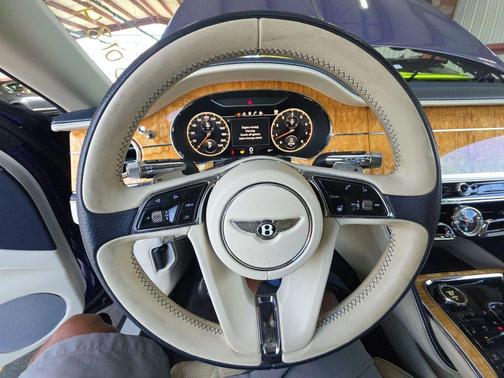 2020 Bentley Flying Spur W12