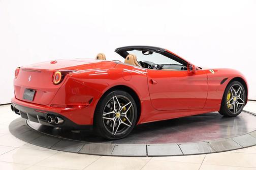 2015 Ferrari California T