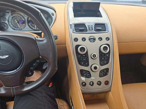 White 2015 Aston Martin Vanquish Volante