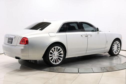 2019 Rolls-Royce Ghost Sedan 4D