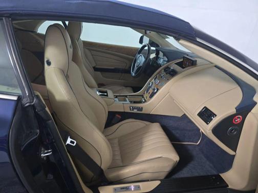 2016 Aston Martin DB9 GT Volante