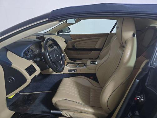 2016 Aston Martin DB9 GT Volante