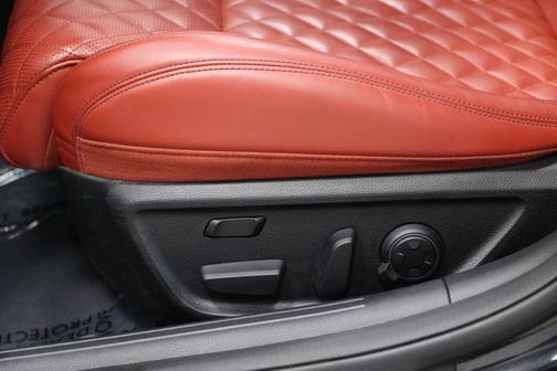 2023 Genesis G70 3.3T AWD