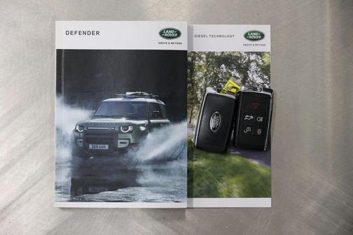 2023 Land Rover Defender 110 SE
