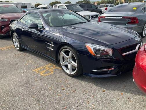 2015 Mercedes-Benz SL-Class SL 550 Roadster 2D