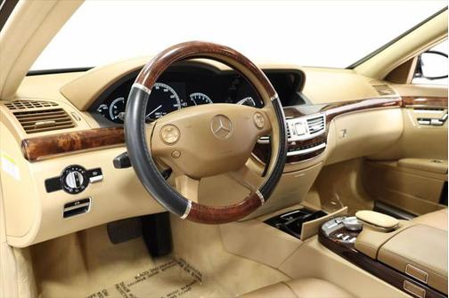 2007 Mercedes-Benz S-Class S 550 Sedan 4D