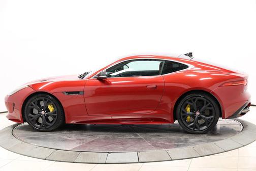 2016 Jaguar F-TYPE R