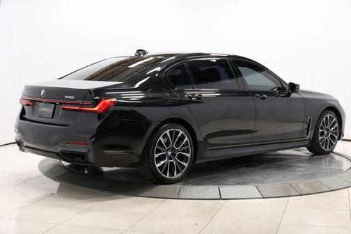 2021 BMW 740 740i Sedan 4D