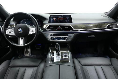 2021 BMW 740 740i Sedan 4D