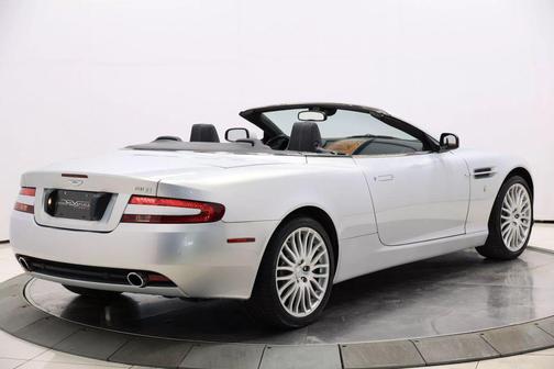 2009 Aston Martin DB9 Volante
