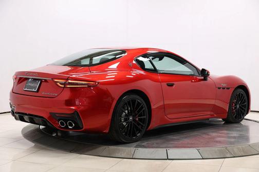 2024 Maserati GranTurismo Trofeo