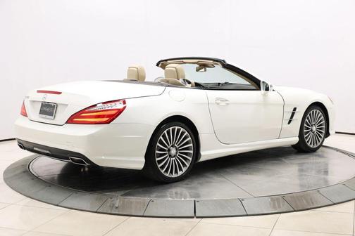 2013 Mercedes-Benz SL-Class SL 550 Roadster 2D