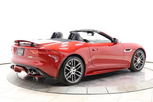 Red 2016 Jaguar F-TYPE R