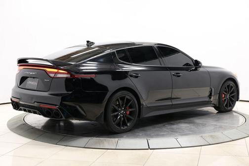 2022 Kia Stinger GT2