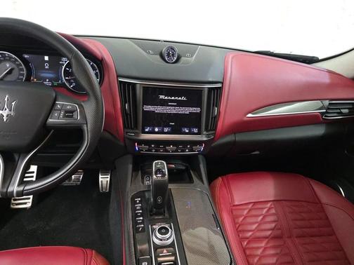 2023 Maserati Levante Modena S