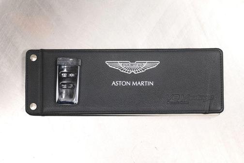 White 2016 Aston Martin V8 Vantage Base