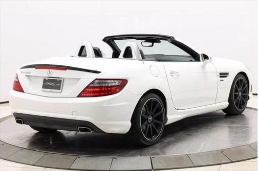 2015 Mercedes-Benz SLK-Class SLK350