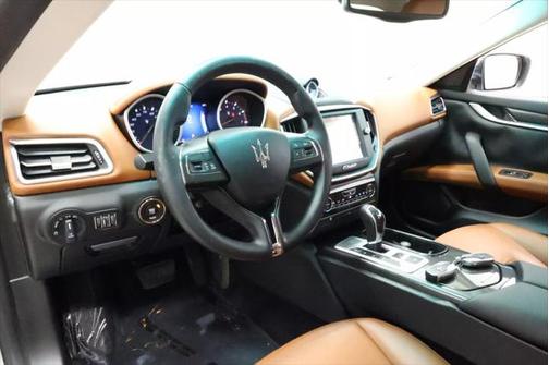 2016 Maserati Ghibli Base