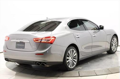 2016 Maserati Ghibli Base