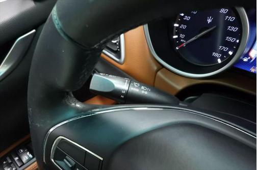 2016 Maserati Ghibli Base