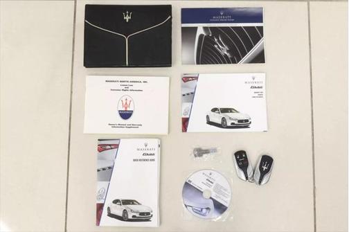 2016 Maserati Ghibli Base