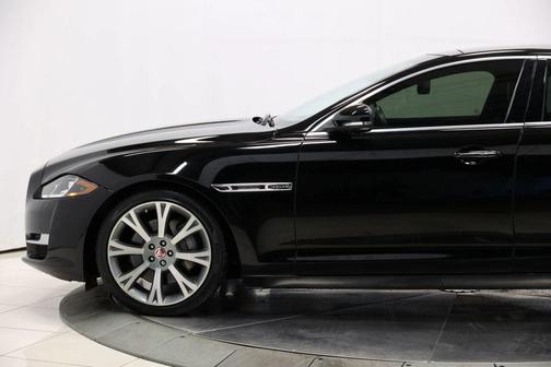 2017 Jaguar XJ XJL Portfolio