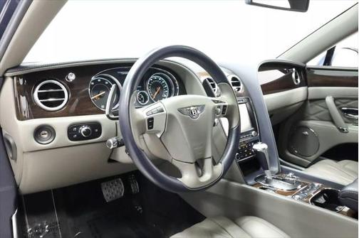 2016 Bentley Flying Spur V8