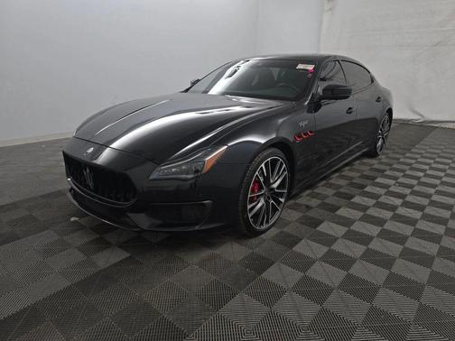 2022 Maserati Quattroporte Trofeo