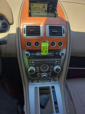 2015 Aston Martin DB9 Volante Carbon Edition